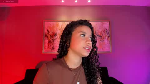 Snapshot of sophiehouston_ chatting on 09/16/25, 04:24 Sophie Houston online show from 09/16/25, 04:24