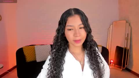 Sophie Houston online show from 10/20/25, 05:52