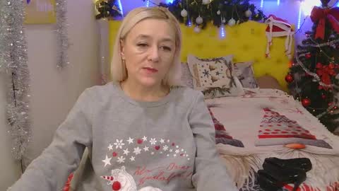 Snapshot of sophiekittyy chatting on 01/19/25, 10:28 sophiekittyy online show from 01/19/25, 10:28
