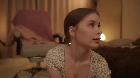 Sophie  Next stream  3 online show from 01/19/25, 03:53