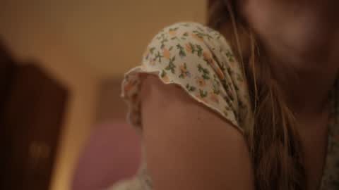 Sophie  Next stream  3 online show from 01/19/25, 07:04