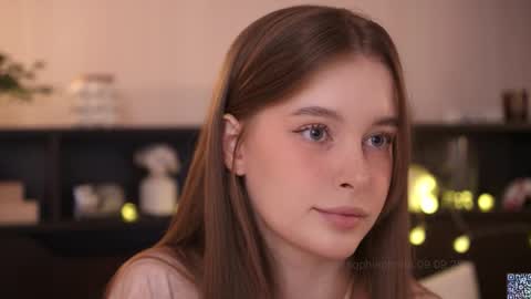 Sophie  Next stream  3 online show from 09/09/25, 08:19