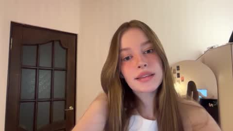 Sophie  Next stream  3 online show from 10/02/25, 04:36