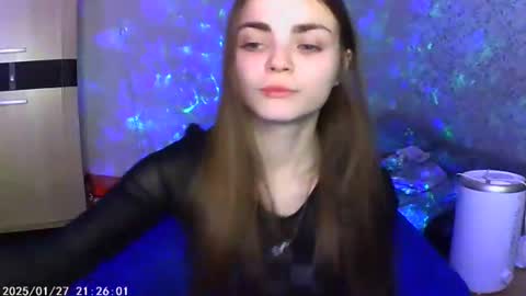 Snapshot of sophiesuvi chatting on 01/26/25, 11:08 Sophie and my bestie Mandy online show from 01/26/25, 11:08