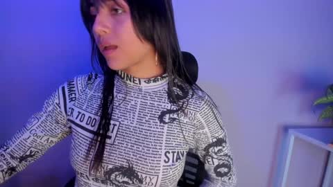 SOPHY ROGERS online show from 01/02/25, 11:52