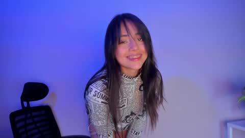 SOPHY ROGERS online show from 01/02/25, 02:57