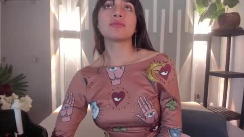 SOPHY ROGERS online show from 02/04/25, 11:38