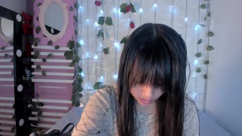 SOPHY ROGERS online show from 02/07/25, 11:45