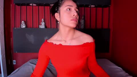 SOPHY ROGERS online show from 02/12/25, 12:01