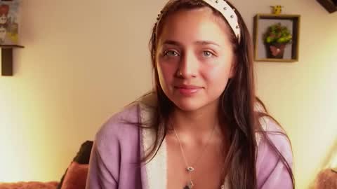 SOPHY ROGERS online show from 11/14/25, 12:15