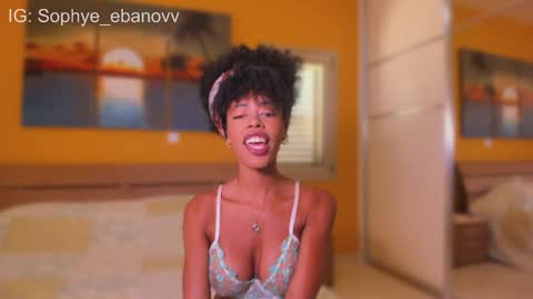 Snapshot of sophye_ebanov chatting on 10/12/25, 06:45 SEE U HERE OF online show from 10/12/25, 06:45