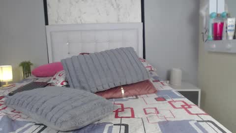 Sofia  online show from 12/20/24, 04:14