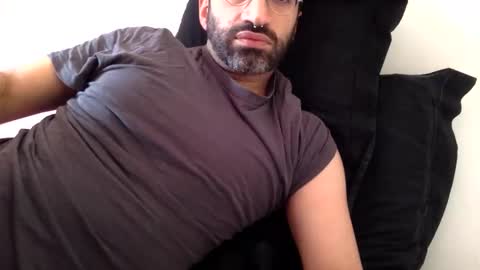 Snapshot of sorfo chatting on 01/11/25, 11:23 Sorfo online show from 01/11/25, 11:23