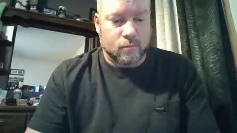 soro00421 online show from 12/02/25, 09:21