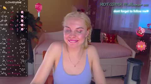 Lisa online show from 09/16/25, 04:35