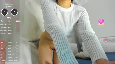 Snapshot of soul_mi chatting on 12/24/24, 11:22 Mia online show from 12/24/24, 11:22