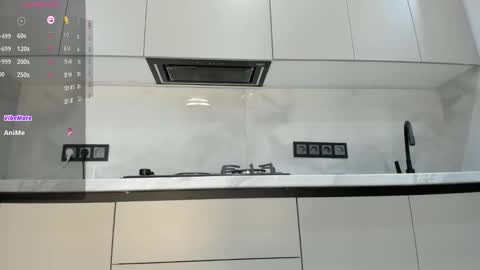 Snapshot of soul_mi chatting on 09/20/25, 03:18 Mia online show from 09/20/25, 03:18