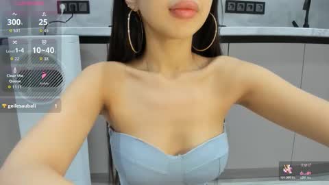 Snapshot of soul_mi chatting on 10/30/25, 09:04 Mia online show from 10/30/25, 09:04