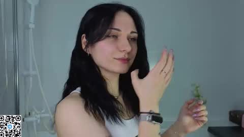 Elizabeth online show from 09/14/25, 07:40