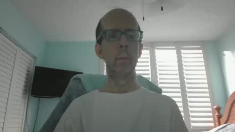 Snapshot of southflaman chatting on 10/18/25, 12:28 ScorpioKobra online show from 10/18/25, 12:28