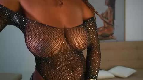 sow_fitt online show from 11/15/25, 10:04