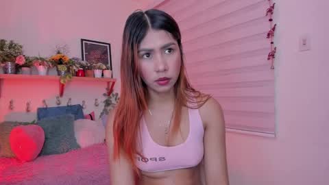 Snapshot of soy_sarah chatting on 02/10/25, 05:58 Sarah Valentina online show from 02/10/25, 05:58