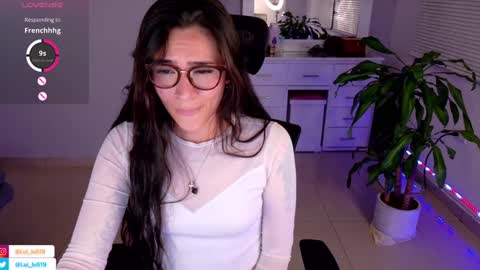Luisa    online show from 01/26/25, 01:41