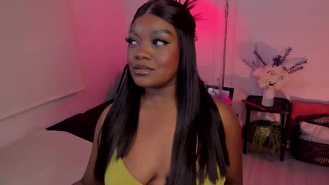 Maria  online show from 11/13/25, 10:19