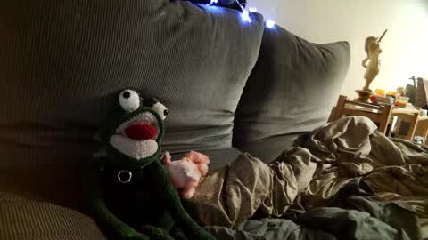 Snapshot of spacegirl42o chatting on 12/30/24, 03:35 Spacegirl online show from 12/30/24, 03:35