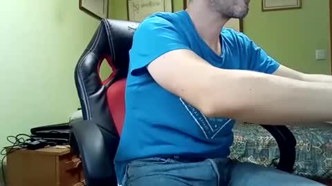 Manu  online show from 11/14/25, 04:17