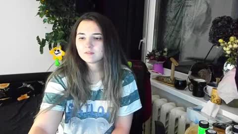 Snapshot of spanking_girls chatting on 12/09/24, 02:13 Evgenia online show from 12/09/24, 02:13