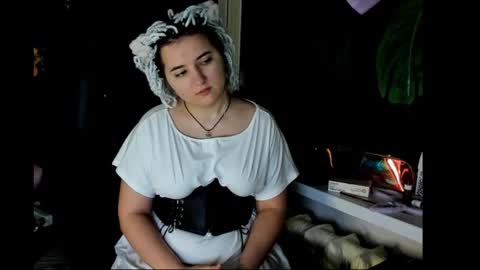 Snapshot of spanking_girls chatting on 01/21/25, 12:15 Evgenia online show from 01/21/25, 12:15