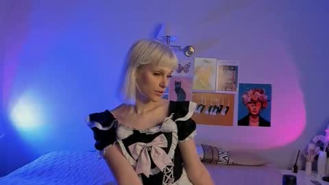 sparkle_wing online show from 09/30/25, 10:37