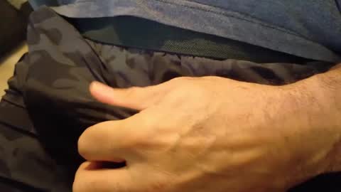 Snapshot of sparklenuts17 chatting on 02/02/25, 04:54 sparklenuts17 online show from 02/02/25, 04:54