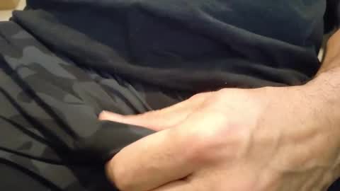 Snapshot of sparklenuts17 chatting on 03/04/25, 02:53 sparklenuts17 online show from 03/04/25, 02:53