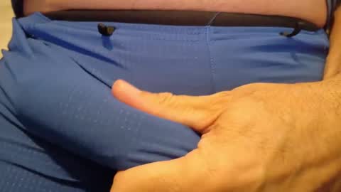 Snapshot of sparklenuts17 chatting on 09/22/25, 01:35 sparklenuts17 online show from 09/22/25, 01:35