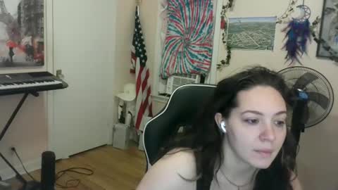 Snapshot of spawnofademon chatting on 12/05/24, 12:00 spawnofademon online show from 12/05/24, 12:00
