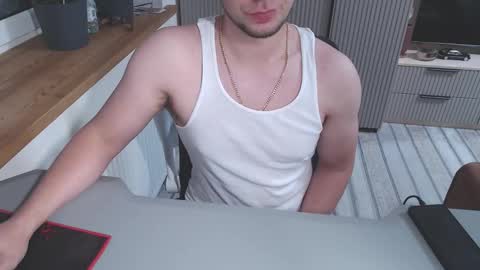 Snapshot of spb78 chatting on 11/02/25, 07:27 Art online show from 11/02/25, 07:27