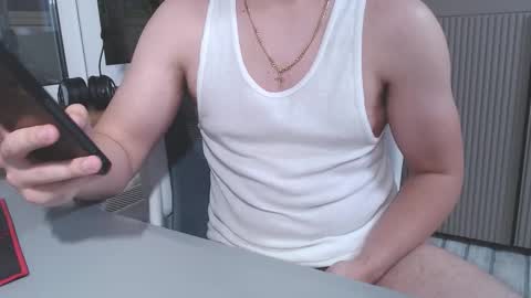 Snapshot of spb78 chatting on 11/07/25, 02:00 Art online show from 11/07/25, 02:00