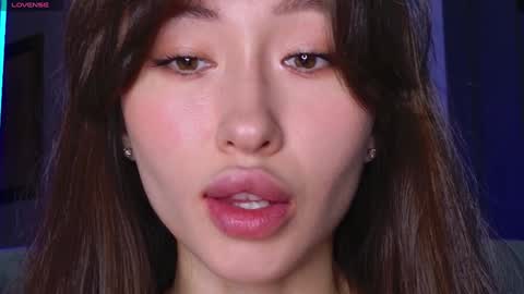 Snapshot of special_person chatting on 02/02/25, 05:48 Nicole online show from 02/02/25, 05:48