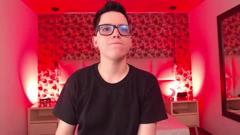 Snapshot of spencerm_ chatting on 11/02/25, 05:15 spencerm_ online show from 11/02/25, 05:15