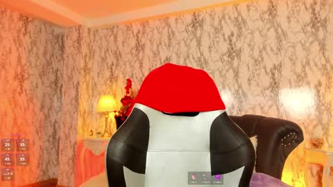 Snapshot of spicyamelia chatting on 01/07/25, 07:38 Amelia GTM-5 817 IG Spicychoco am online show from 01/07/25, 07:38