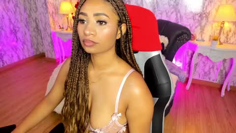 Snapshot of spicyamelia chatting on 01/13/25, 01:06 Amelia GTM-5 817 IG Spicychoco am online show from 01/13/25, 01:06