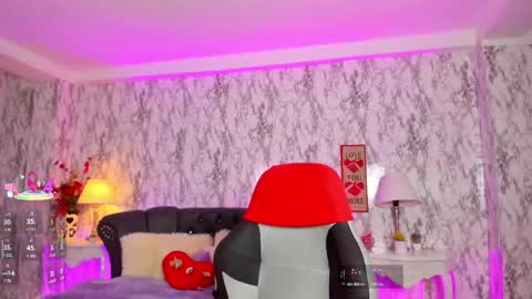 Snapshot of spicyamelia chatting on 02/17/25, 02:59 Amelia GTM-5 817 IG Spicychoco am online show from 02/17/25, 02:59