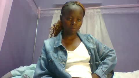Snapshot of spicyit2 chatting on 10/24/25, 08:05 Ebony Spicy online show from 10/24/25, 08:05