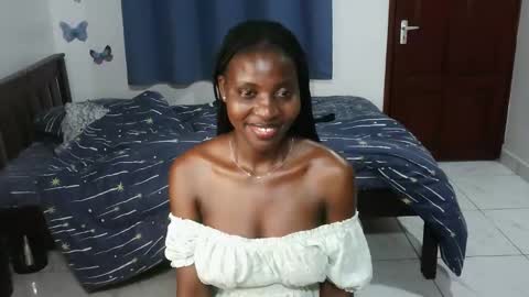 spicysashaa online show from 10/04/25, 08:29