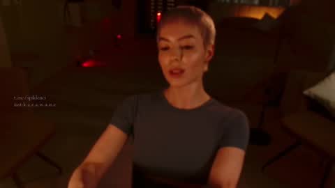 Elizabeth online show from 11/15/25, 03:52