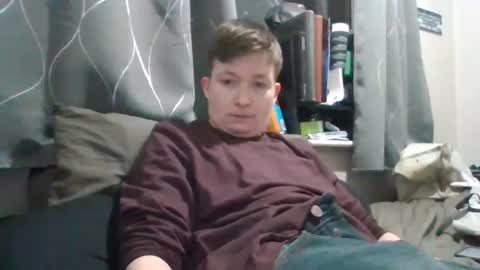 Snapshot of spkieeb28 chatting on 12/26/24, 04:58 Jameslux online show from 12/26/24, 04:58