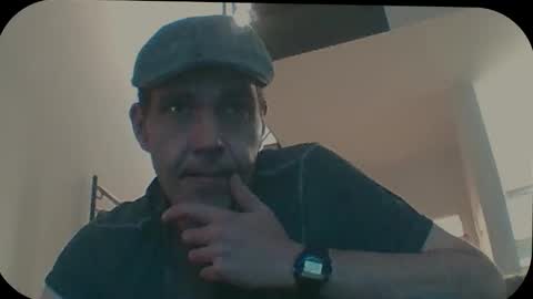 Snapshot of spliffray chatting on 09/09/25, 05:51 spliffray online show from 09/09/25, 05:51