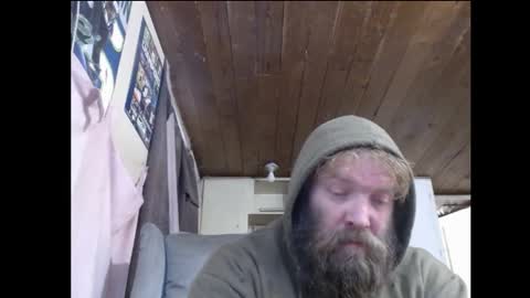 Snapshot of squegly chatting on 01/31/25, 04:48 Bryan online show from 01/31/25, 04:48